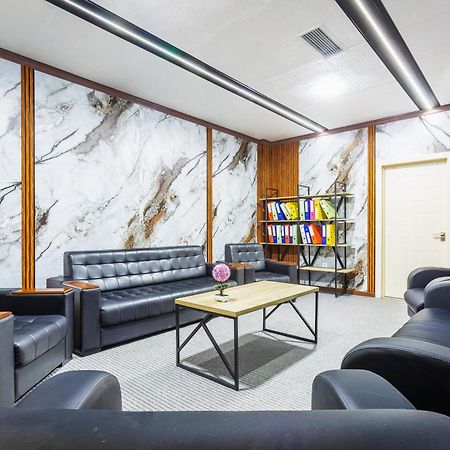 Rich Park Hotel Tashkent Ngoại thất bức ảnh