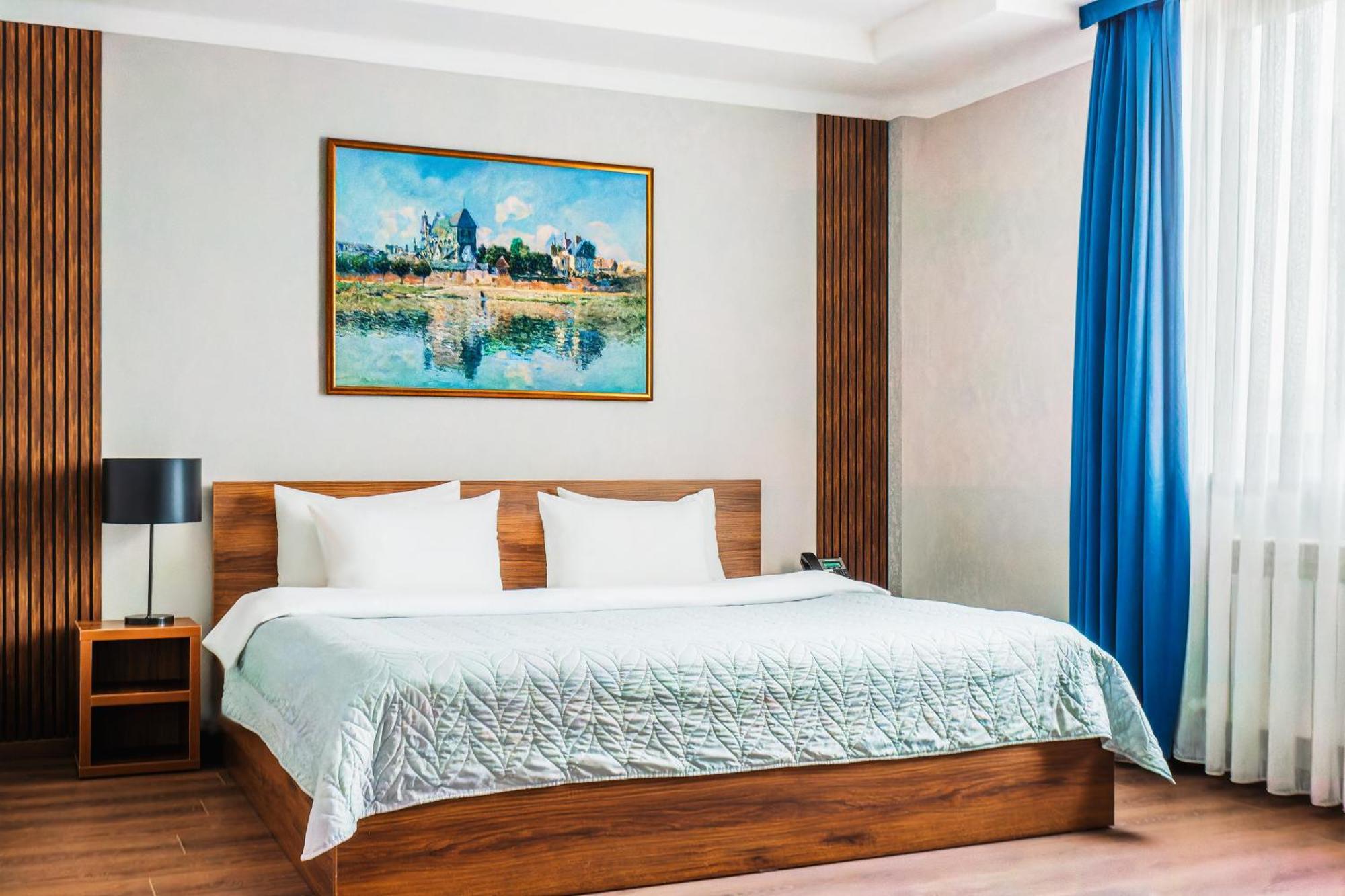 Rich Park Hotel Tashkent Ngoại thất bức ảnh