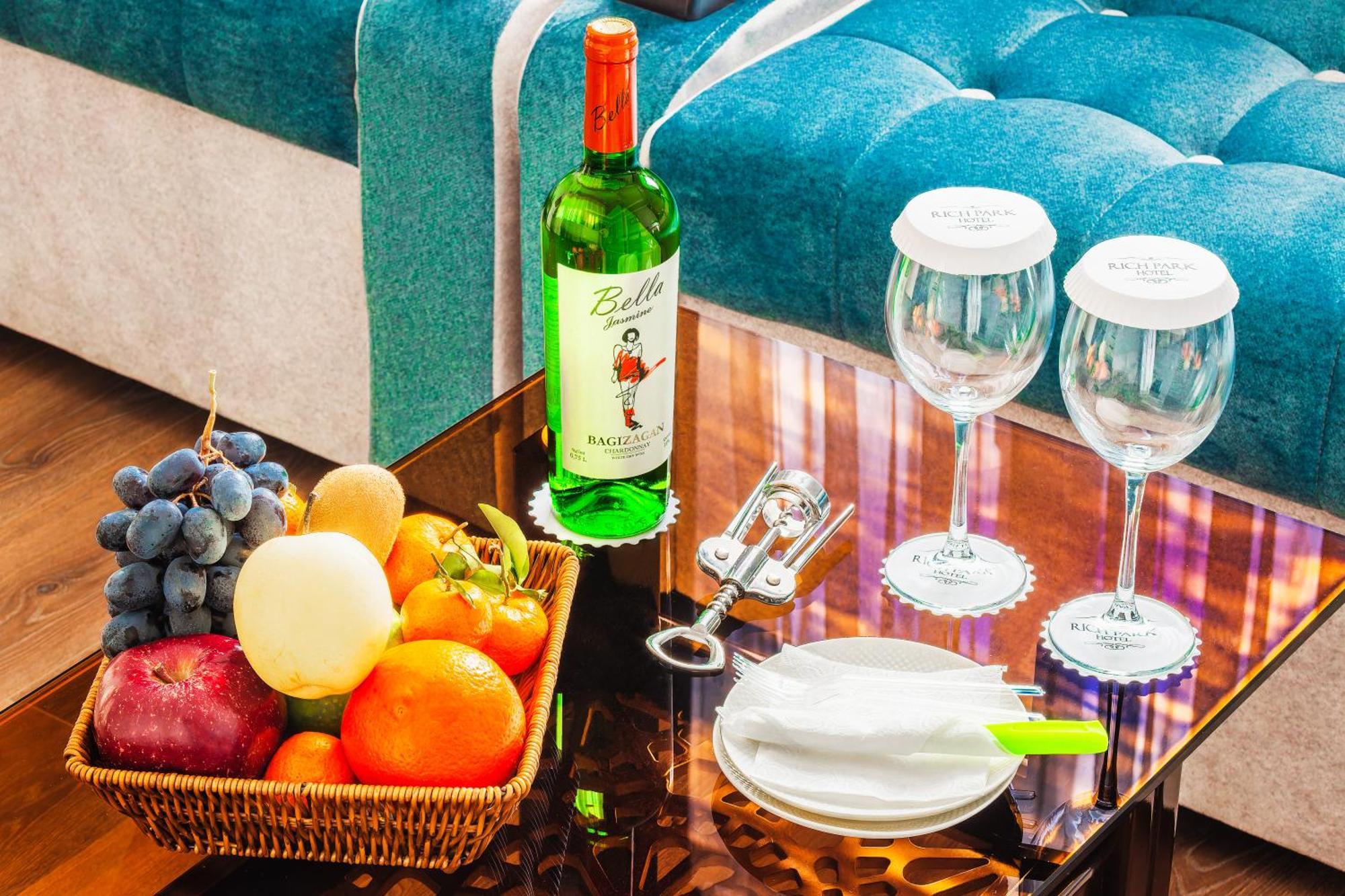 Rich Park Hotel Tashkent Ngoại thất bức ảnh