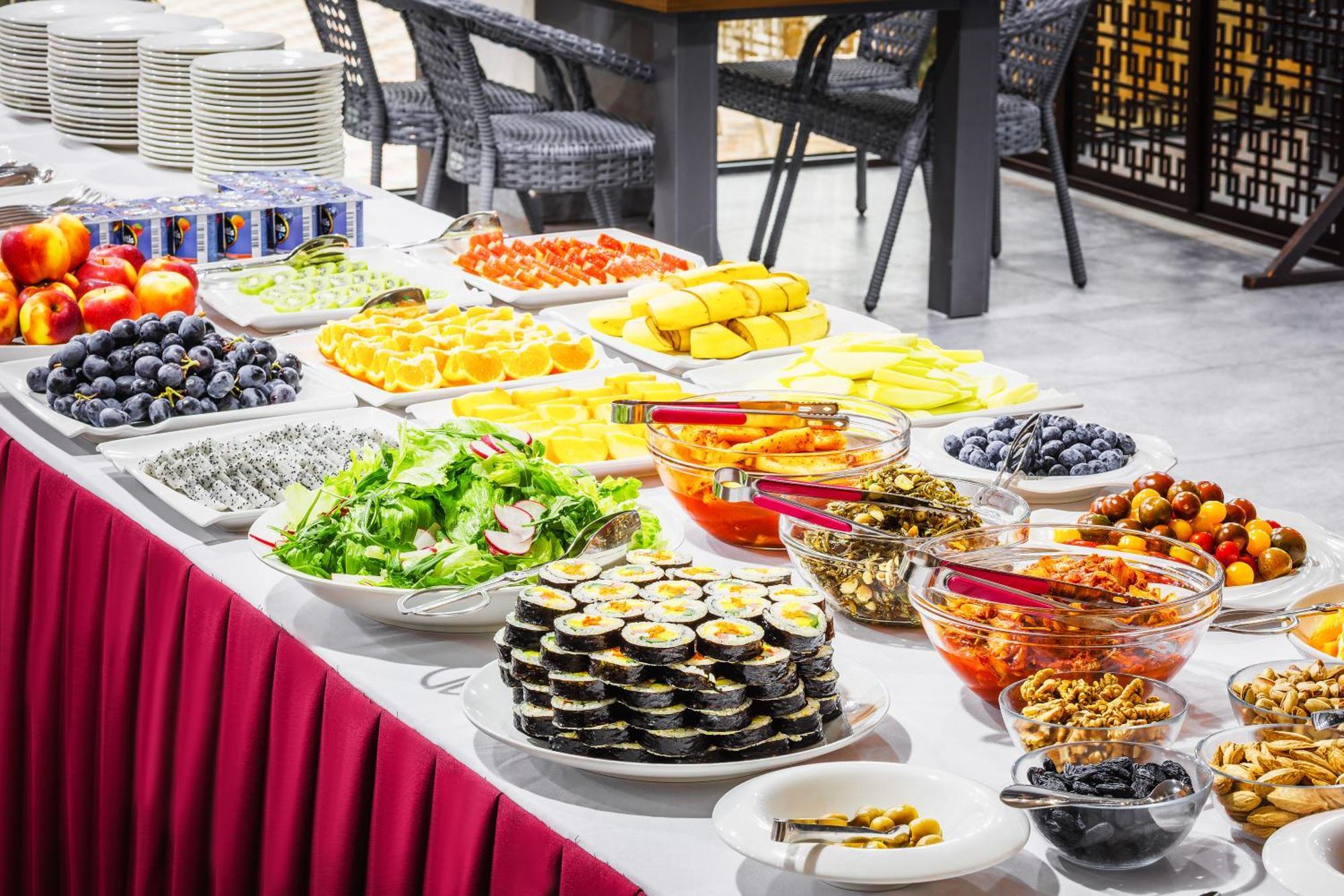 Rich Park Hotel Tashkent Ngoại thất bức ảnh